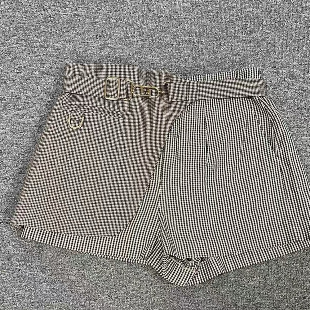 🚩steal authentic Fendi Black and White Houndstooth Shorts - Picture 4 of 9